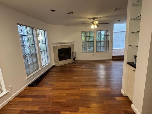400 Oxford Street 2, Houston, TX 77007