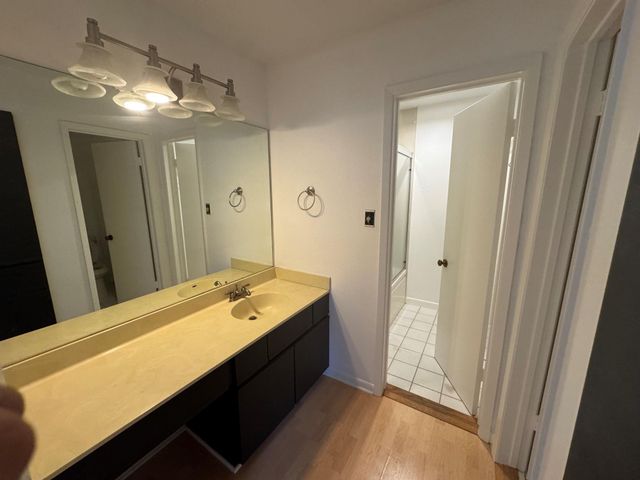 400 Oxford Street 2, Houston, TX 77007