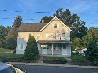 14 Washington Avenue, Seymour, CT 06483