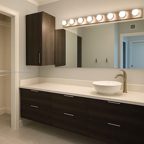 3731 N Country Club Dr 622, Aventura, FL 33180