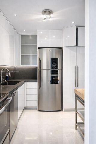 3731 N Country Club Dr 622, Aventura, FL 33180