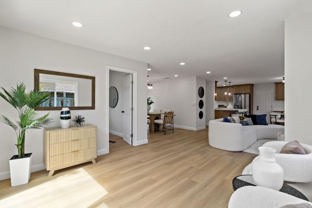 1304 Antwerp Lane, San Jose, CA 95118