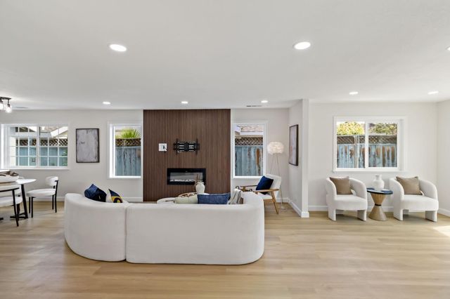 1304 Antwerp Lane, San Jose, CA 95118