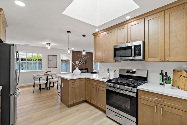 1304 Antwerp Lane, San Jose, CA 95118