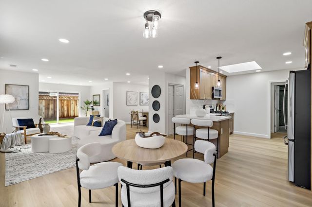 1304 Antwerp Lane, San Jose, CA 95118