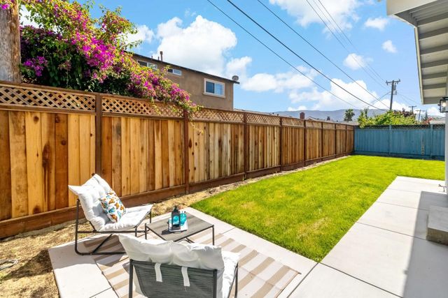 1304 Antwerp Lane, San Jose, CA 95118