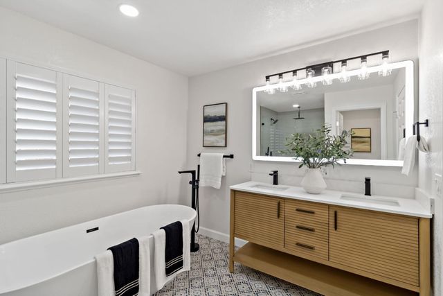 1304 Antwerp Lane, San Jose, CA 95118