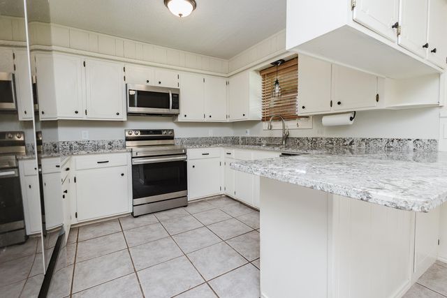 26 Highland Drive, Ransom Canyon, TX 79366