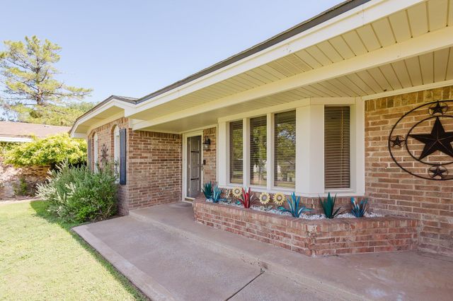 26 Highland Drive, Ransom Canyon, TX 79366