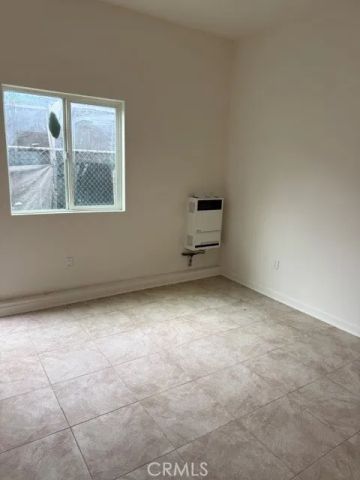 300 E 42nd Place, Los Angeles, CA 90011