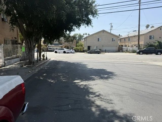 300 E 42nd Place, Los Angeles, CA 90011