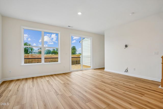 9 E Tiger Lily Trail 52, Clayton, NC 27527