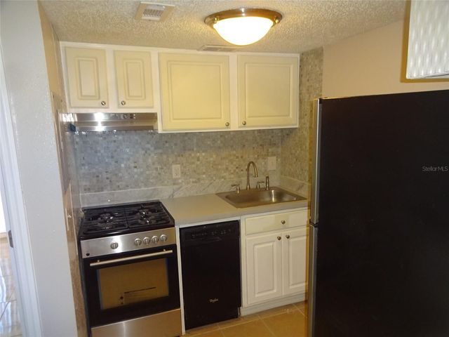 123 BLUE POINT WAY 100, Altamonte Springs, FL 32701