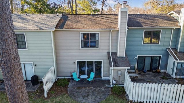 1824 Belle Chez, Mount Pleasant, SC 29464