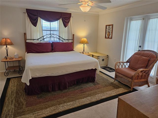 492 E SHADE DRIVE, Venice, FL 34293