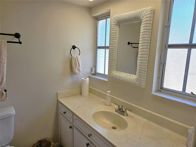 492 E SHADE DRIVE, Venice, FL 34293