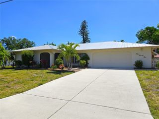 492 E SHADE DRIVE, Venice, FL 34293