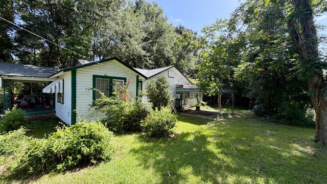 301 Xavier St., Hattiesburg, MS 39401