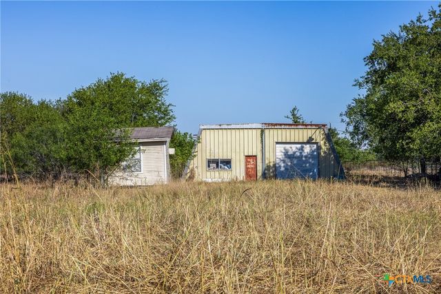 15350 San Marcos Highway, Martindale, TX 78655
