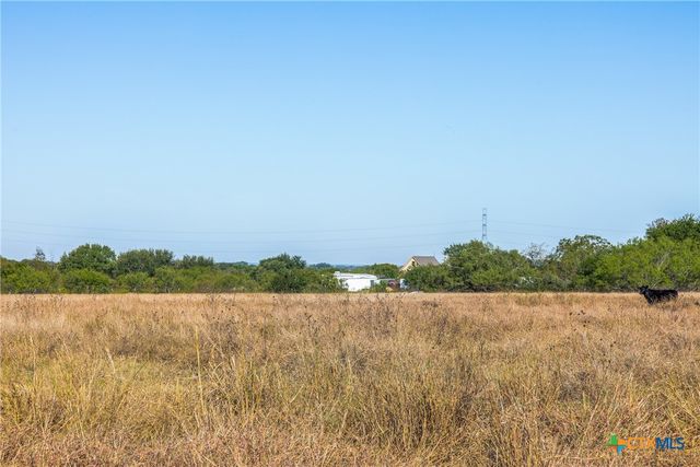 15350 San Marcos Highway, Martindale, TX 78655