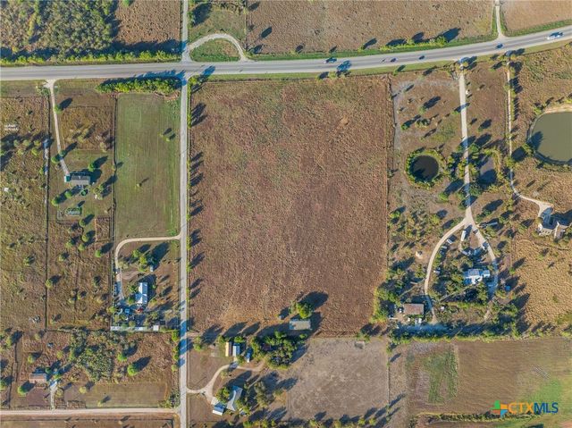 15350 San Marcos Highway, Martindale, TX 78655