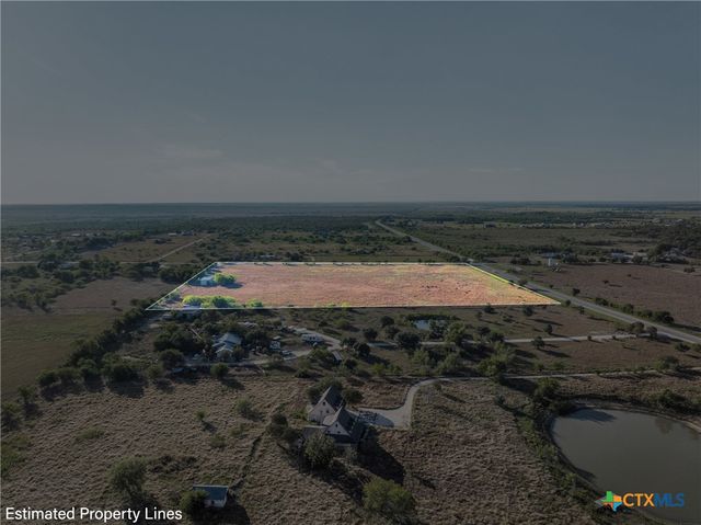 15350 San Marcos Highway, Martindale, TX 78655