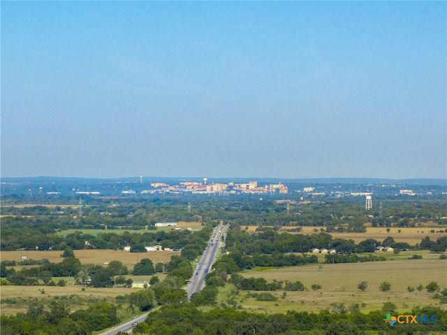 15350 San Marcos Highway, Martindale, TX 78655