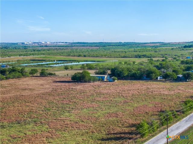 15350 San Marcos Highway, Martindale, TX 78655
