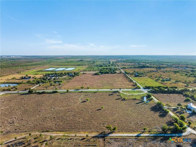 15350 San Marcos Highway, Martindale, TX 78655