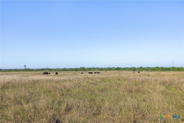 15350 San Marcos Highway, Martindale, TX 78655