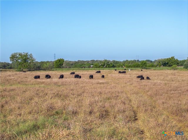 15350 San Marcos Highway, Martindale, TX 78655