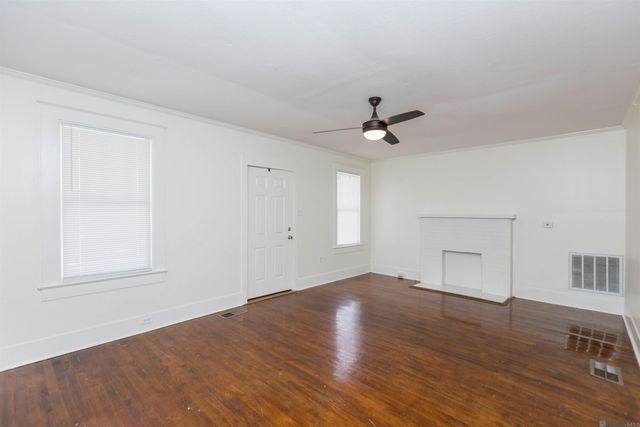 440 West Dr, Baton Rouge, LA 70806