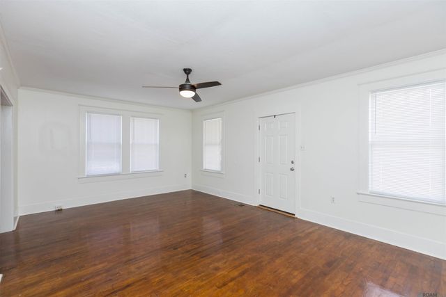 440 West Dr, Baton Rouge, LA 70806