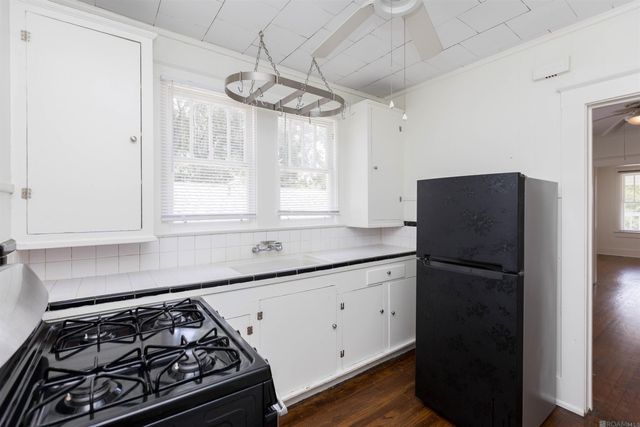 440 West Dr, Baton Rouge, LA 70806