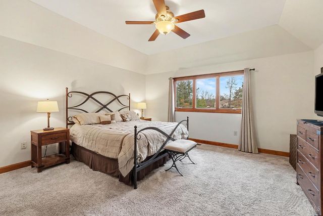 42 Shepherds Run Drive, Hamilton Twp, OH 45140