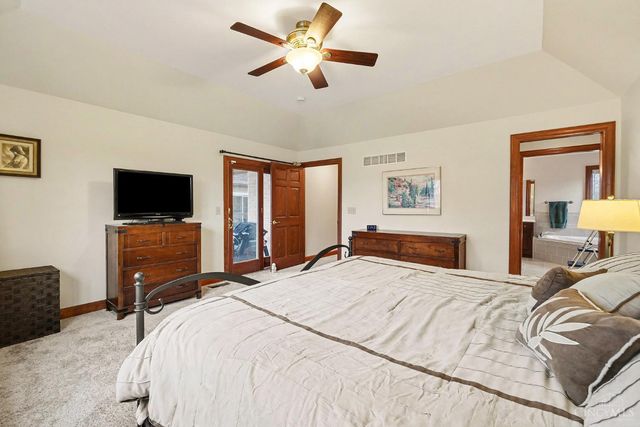 42 Shepherds Run Drive, Hamilton Twp, OH 45140