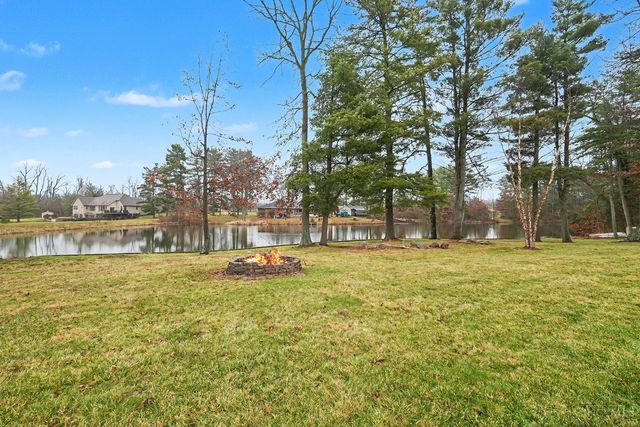 42 Shepherds Run Drive, Hamilton Twp, OH 45140