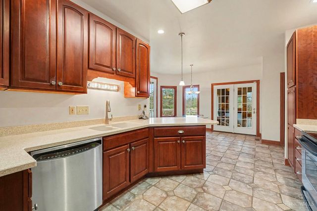 42 Shepherds Run Drive, Hamilton Twp, OH 45140