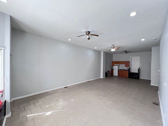 2548 W 71st Street 1F, Chicago, IL 60629