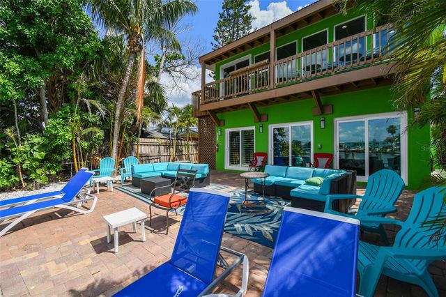 12955 PELICAN LANE, Madeira Beach, FL 33708