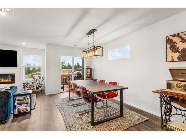 1025 Nw 174TH St, Ridgefield, WA 98642