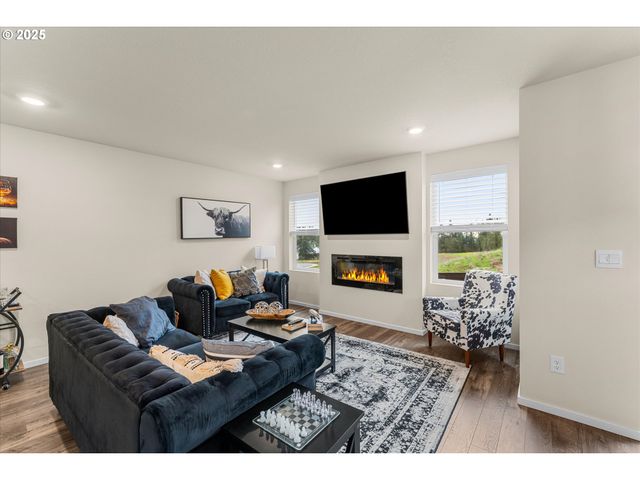 1025 Nw 174TH St, Ridgefield, WA 98642