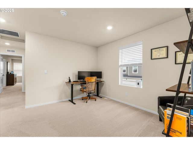 1025 Nw 174TH St, Ridgefield, WA 98642