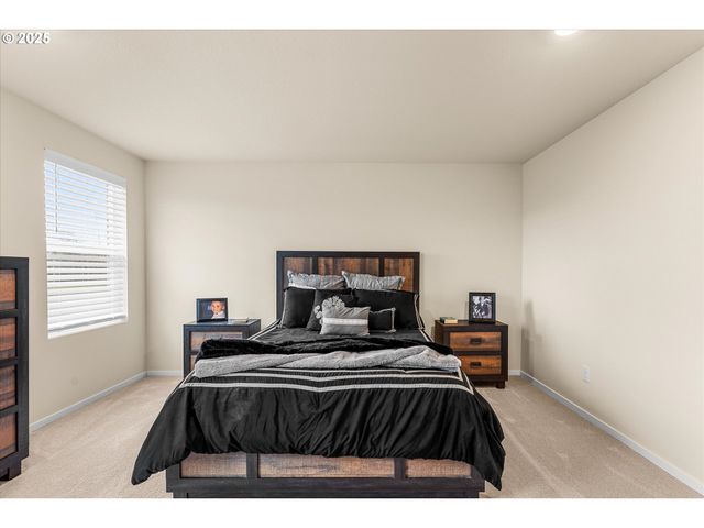 1025 Nw 174TH St, Ridgefield, WA 98642