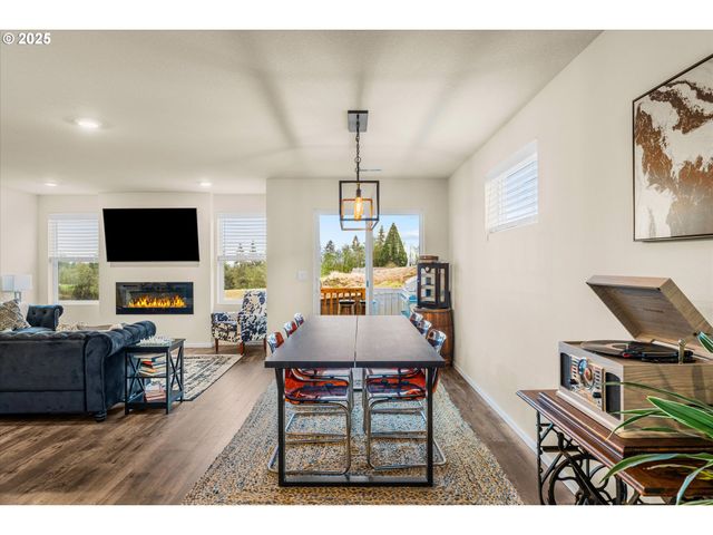 1025 Nw 174TH St, Ridgefield, WA 98642