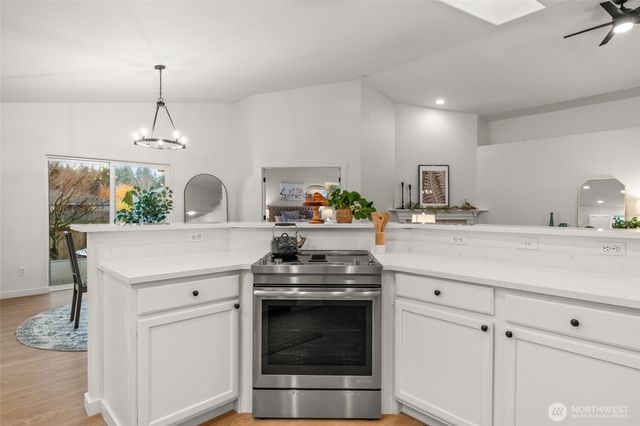 7008 Southwick Court SW, Olympia, WA 98512