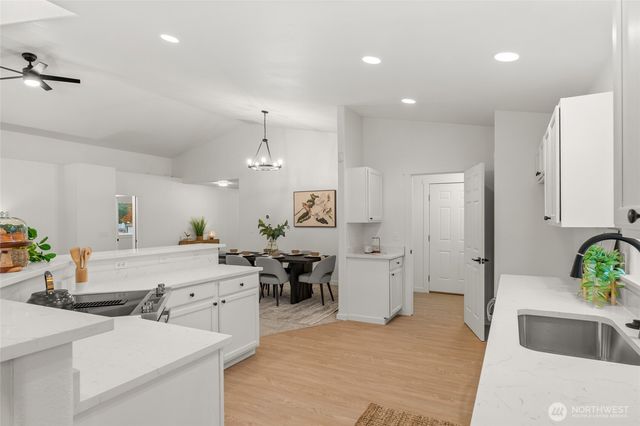 7008 Southwick Court SW, Olympia, WA 98512