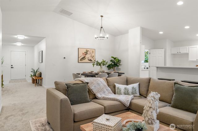 7008 Southwick Court SW, Olympia, WA 98512