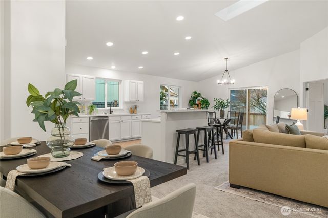 7008 Southwick Court SW, Olympia, WA 98512