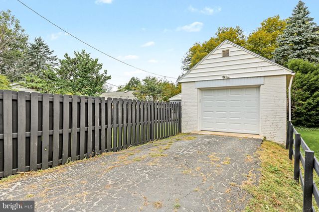 172 SPRINGDALE RD, York, PA 17403